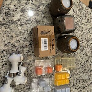 Oukoo Scented Wax Warmer Set with Bulbs
